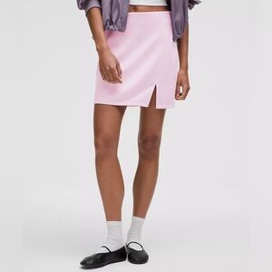 Lululemon Softstreme High-Rise Mini Skirt pink organza